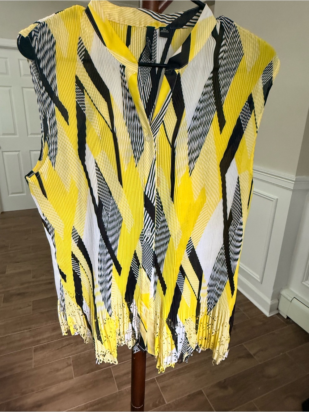 Essentials Yellow Black White Abstract Pleated Sleeveless Blouse